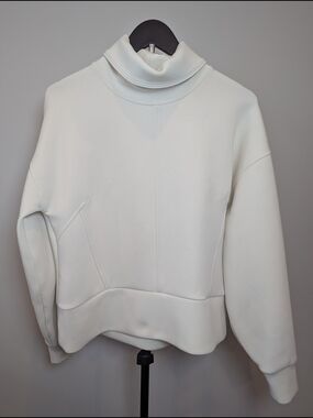 Calia by Carrie Underwood Woman's Small Modal Turtle Neck Athleisure Comfort